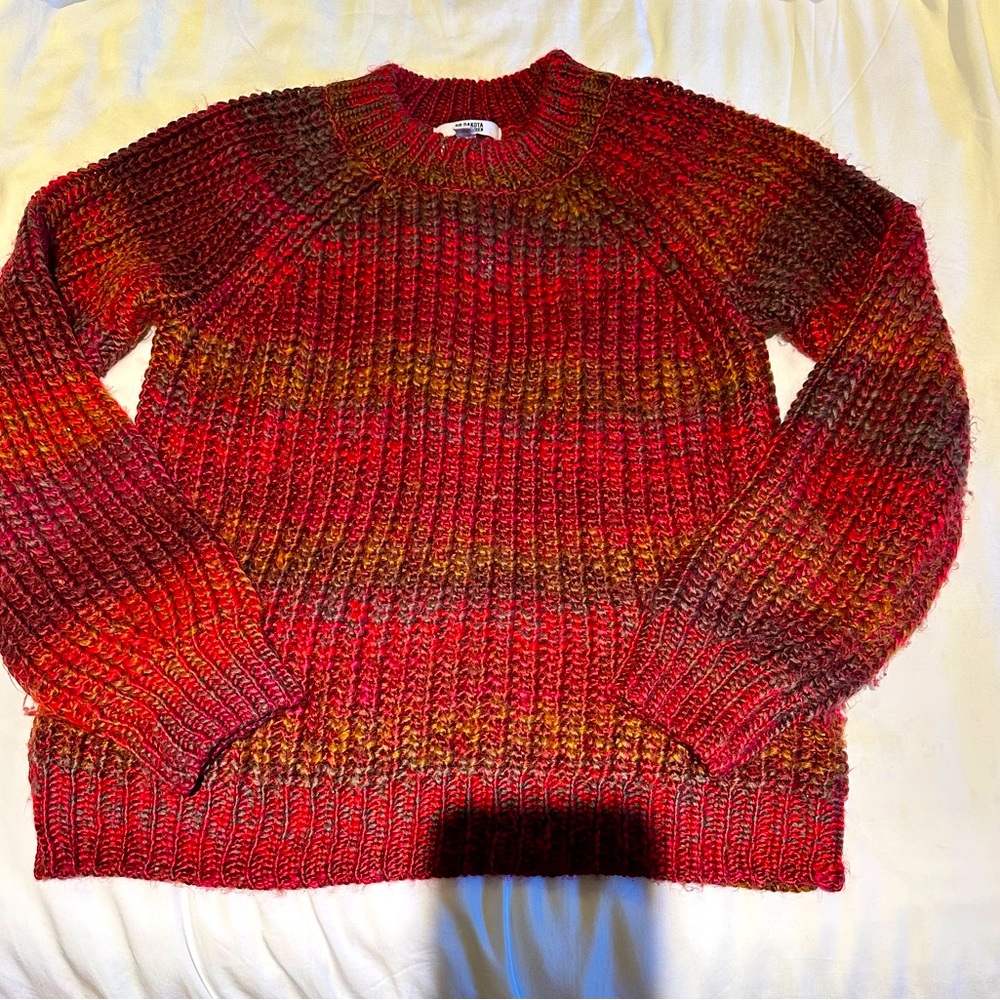 BB Dakota cable knit sweater size M